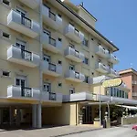 Szálloda Elisir 4*